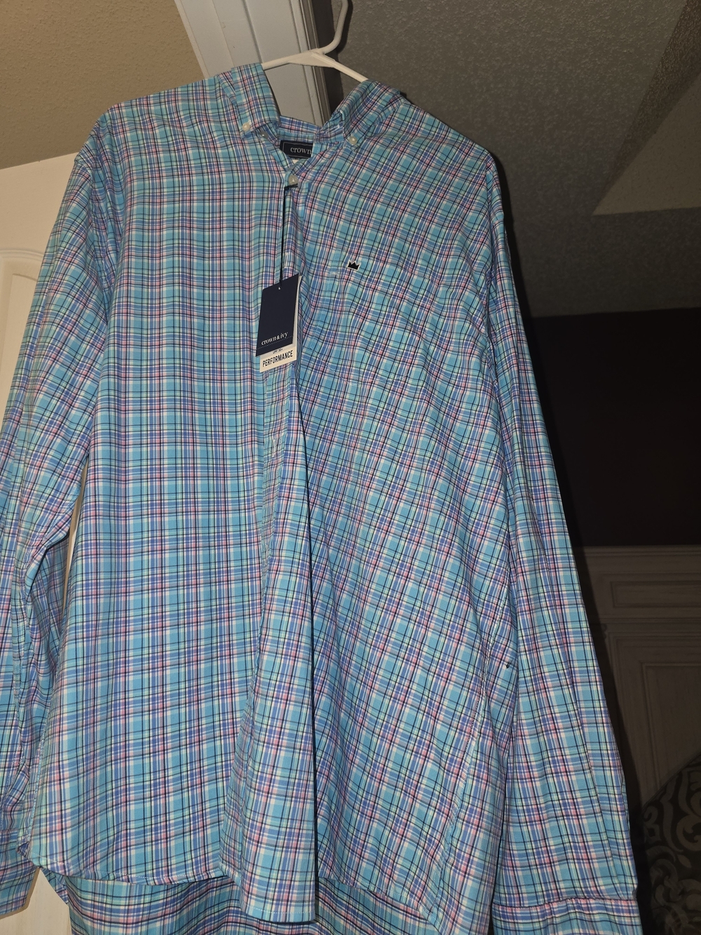 crown & ivy Men’s Blue Multi Plaid Button-Down Shirt->New With TAGS!